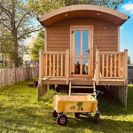 Ferienhaus La Roulotte Du Moulin De Thimougies